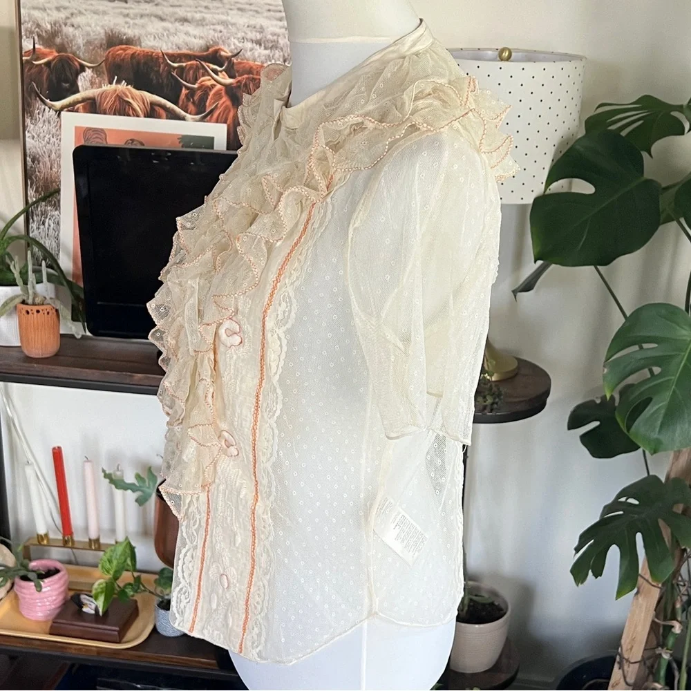 Free People Elegant Cream Lace Ruffle Top S - Picture 13 of 16